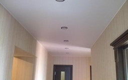 Матовый потолок для коридора